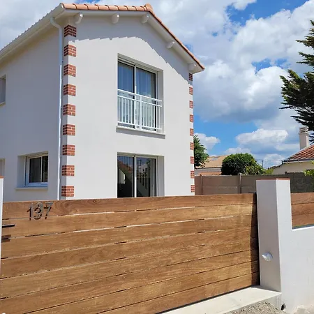 度假居 Maison De A 2 Pas De La Plage, Thalasso & Commerces 波尔尼克